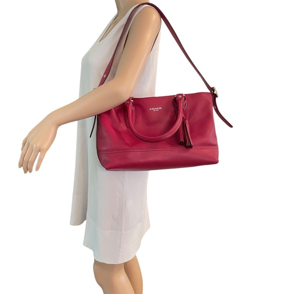 COACH Legacy Molly Black Cherry Red East West Hand Bag with strap EUC - Picture 14 of 14